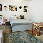Eco-lux With Free Bicycles End Free Parking Apartma